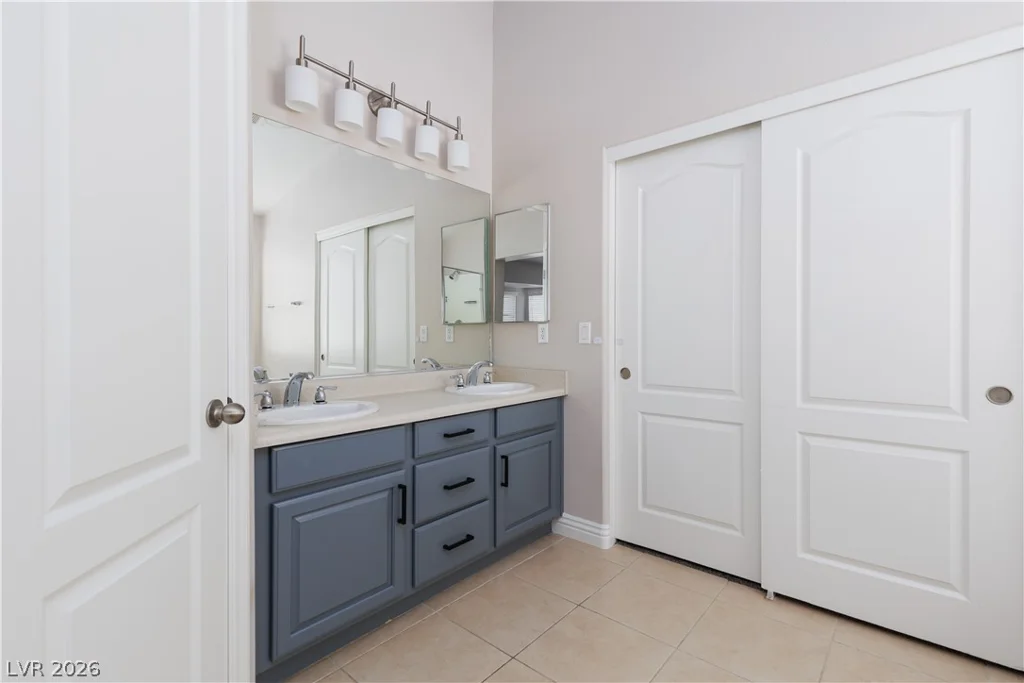 5124 Teal Petals, North Las Vegas, NV 89081