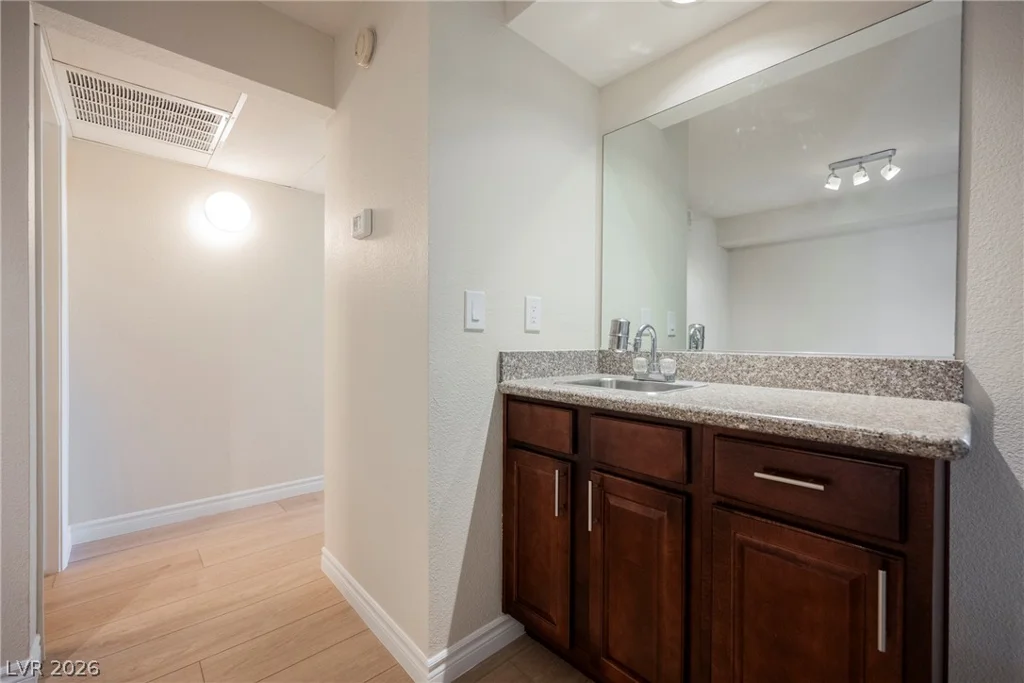 2451 Rainbow, Las Vegas, NV 89108