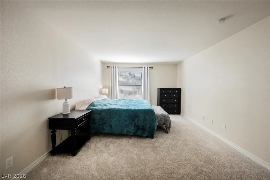 2451 Rainbow, Las Vegas, NV 89108