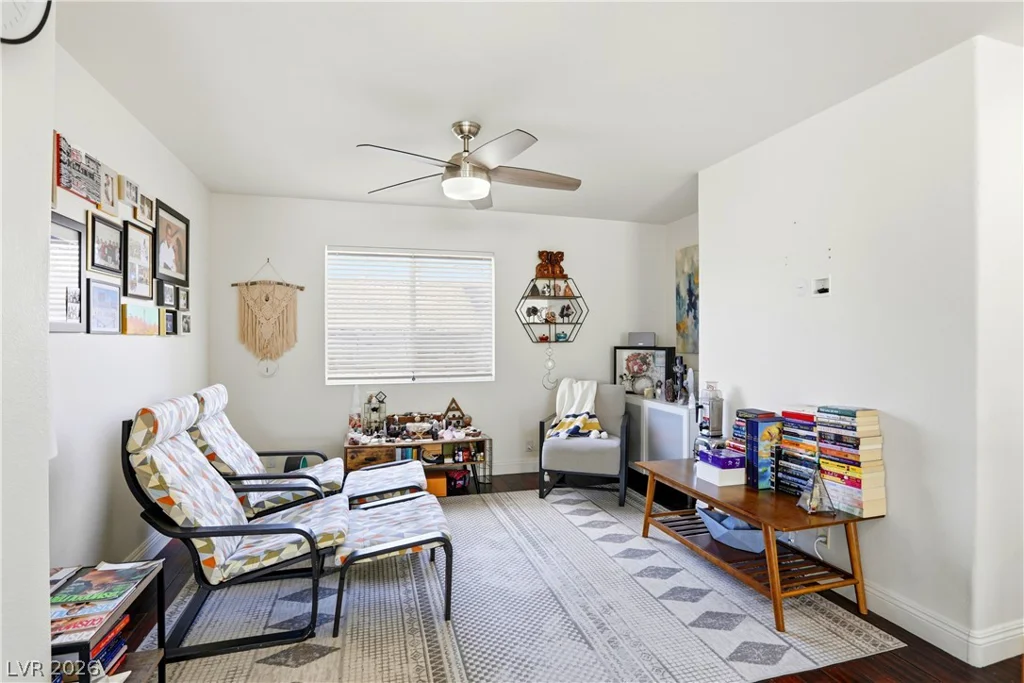 6316 Coyote Valley, North Las Vegas, NV 89084