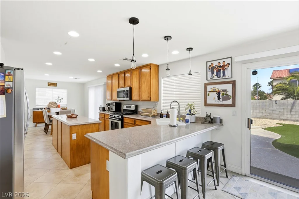 6316 Coyote Valley, North Las Vegas, NV 89084
