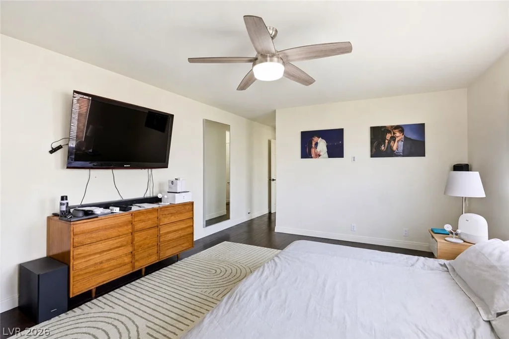6316 Coyote Valley, North Las Vegas, NV 89084