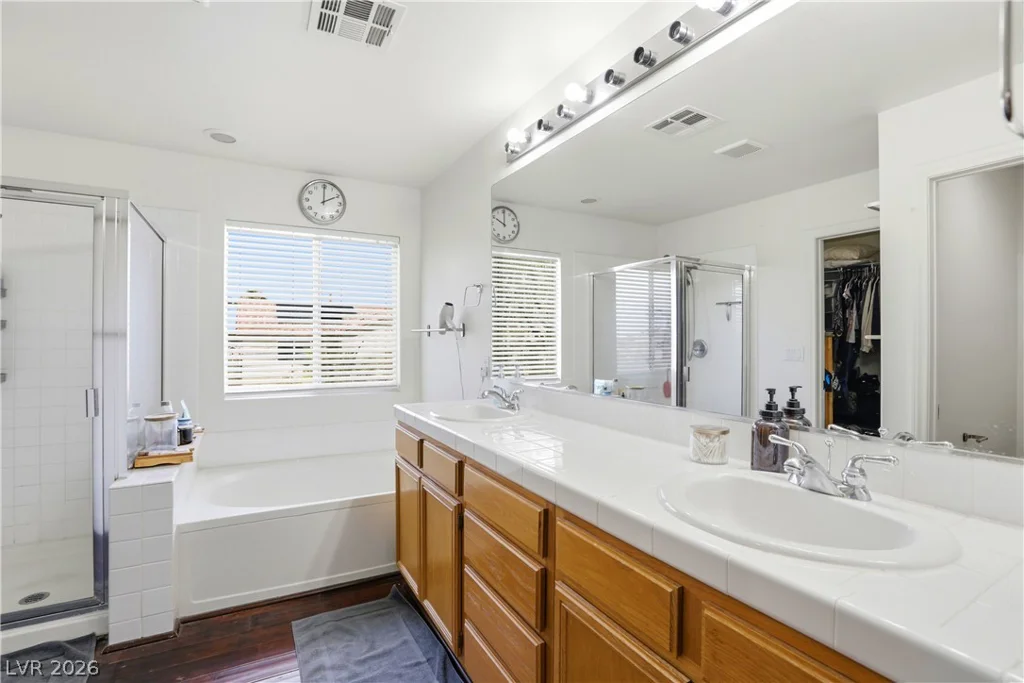 6316 Coyote Valley, North Las Vegas, NV 89084