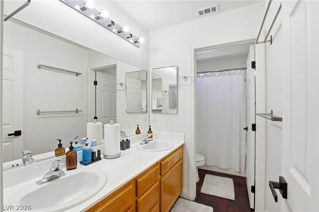 6316 Coyote Valley, North Las Vegas, NV 89084