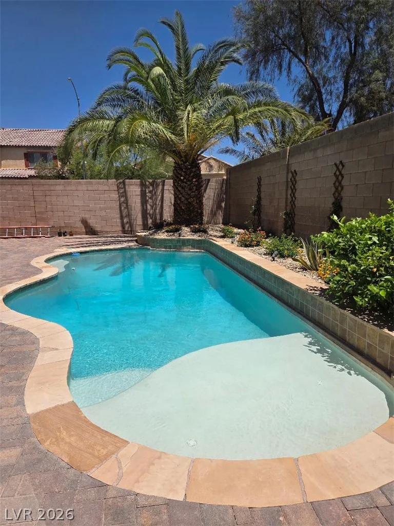6132 Watermelon, North Las Vegas, NV 89081