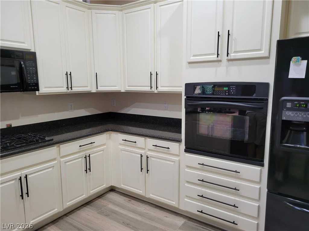6132 Watermelon, North Las Vegas, NV 89081