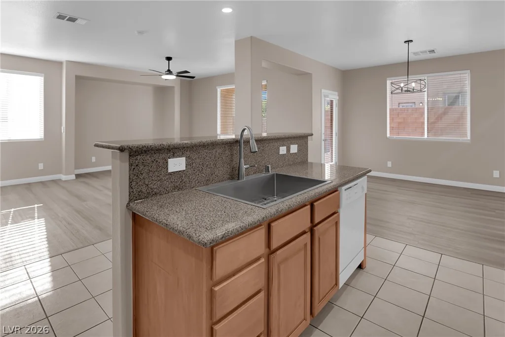 9018 Toast, Las Vegas, NV 89148