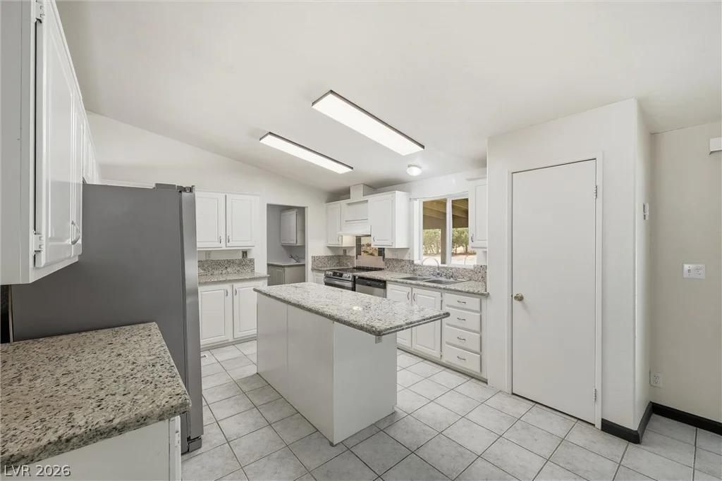 1531 Harris Farm, Pahrump, NV 89060