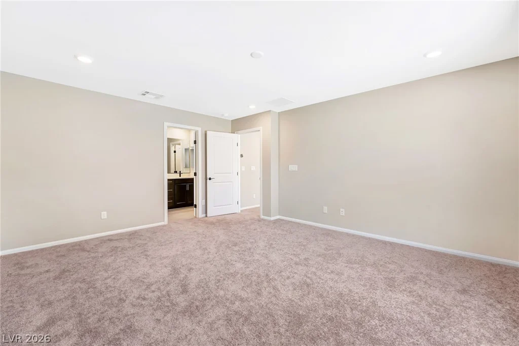 10201 Beckenham Hills, Las Vegas, NV 89141