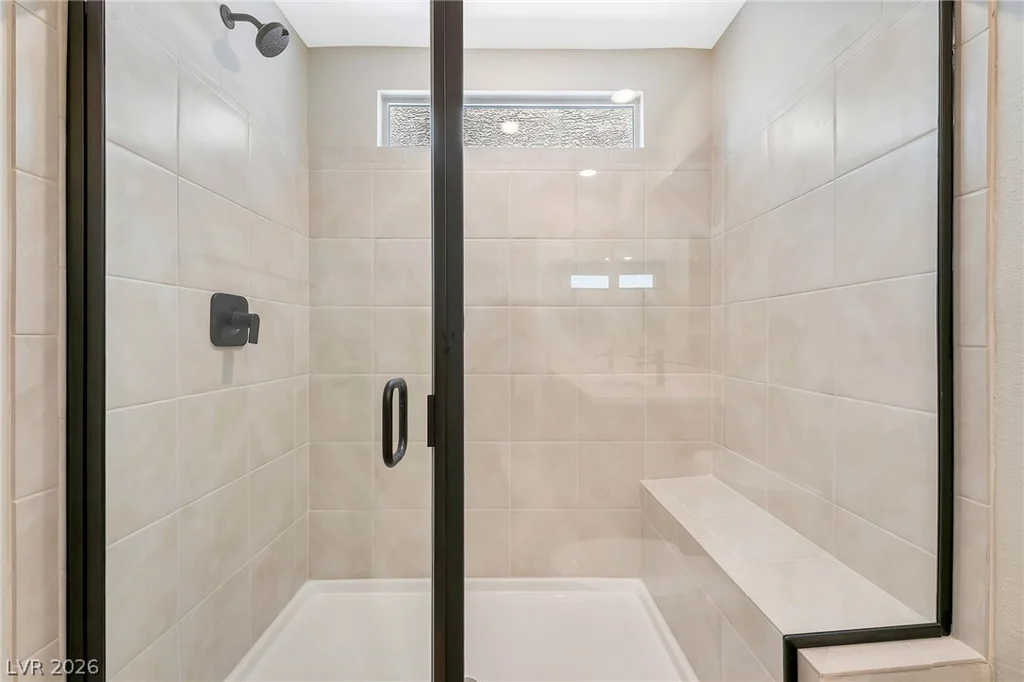 10201 Beckenham Hills, Las Vegas, NV 89141