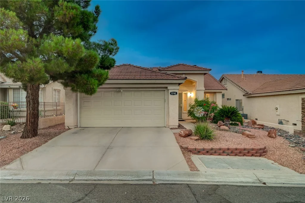 9740 Double Rock, Las Vegas, NV 89134