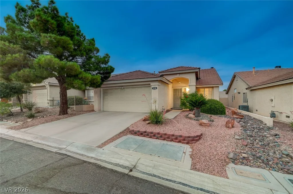 9740 Double Rock, Las Vegas, NV 89134