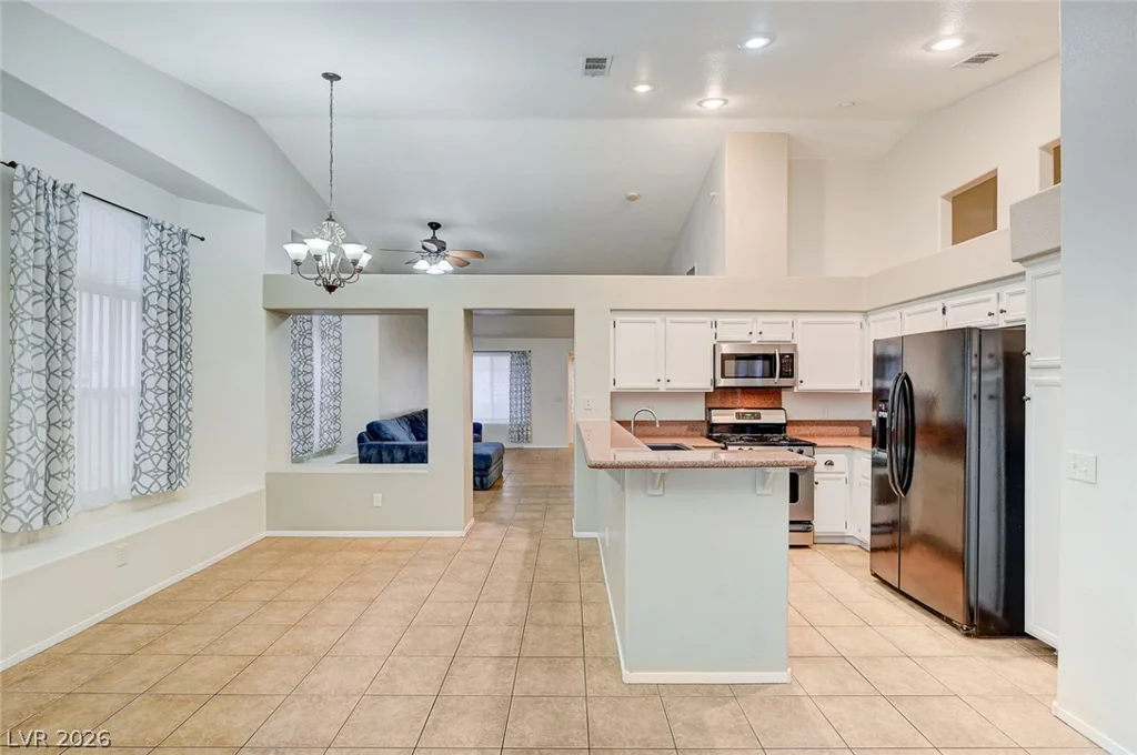 9740 Double Rock, Las Vegas, NV 89134