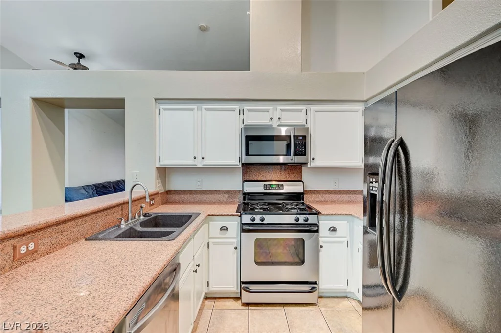 9740 Double Rock, Las Vegas, NV 89134