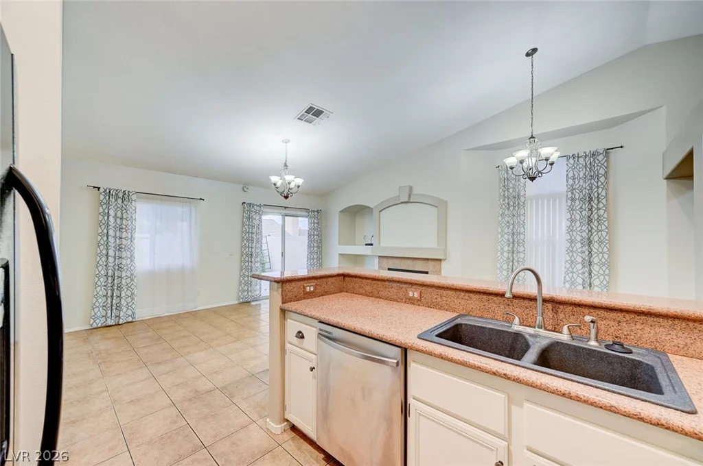 9740 Double Rock, Las Vegas, NV 89134