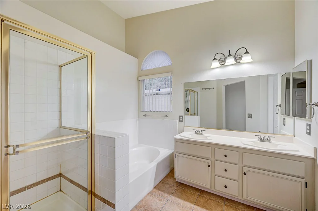 9740 Double Rock, Las Vegas, NV 89134