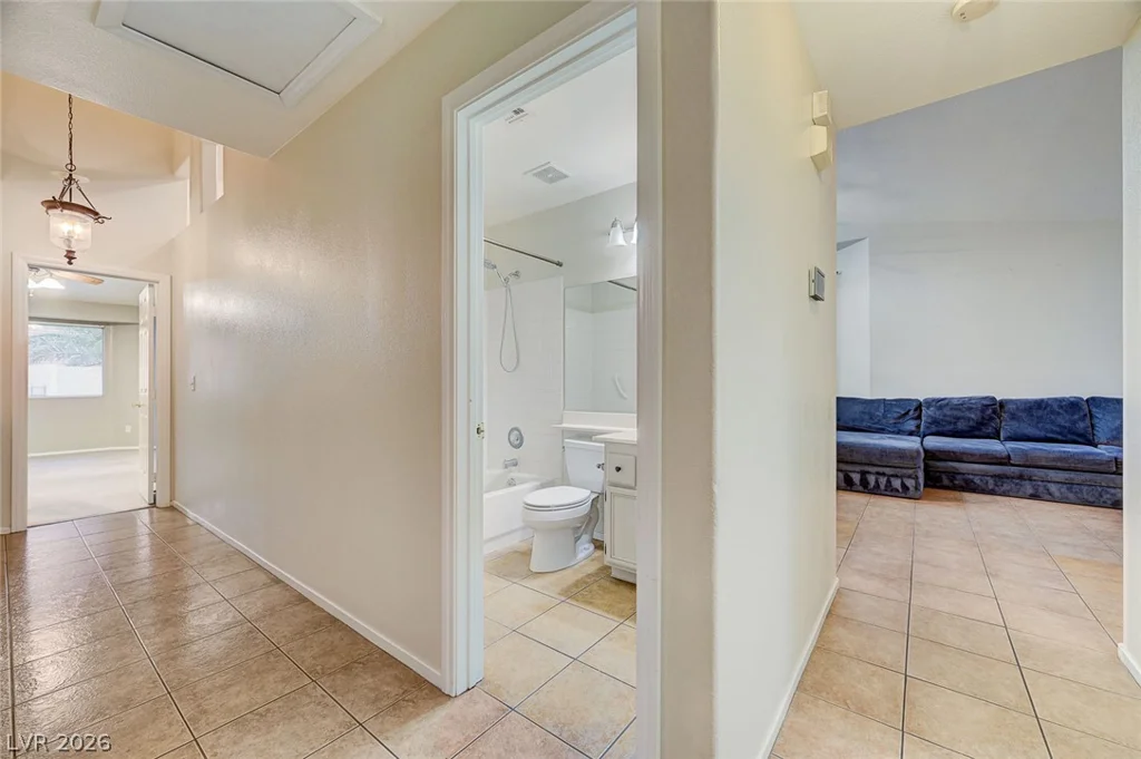 9740 Double Rock, Las Vegas, NV 89134