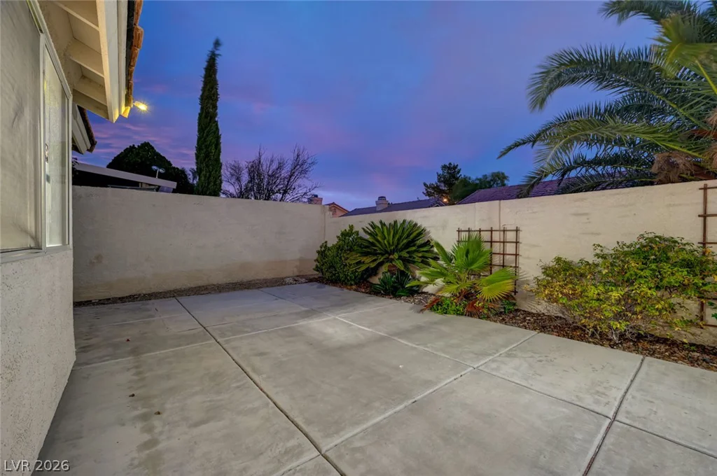9740 Double Rock, Las Vegas, NV 89134