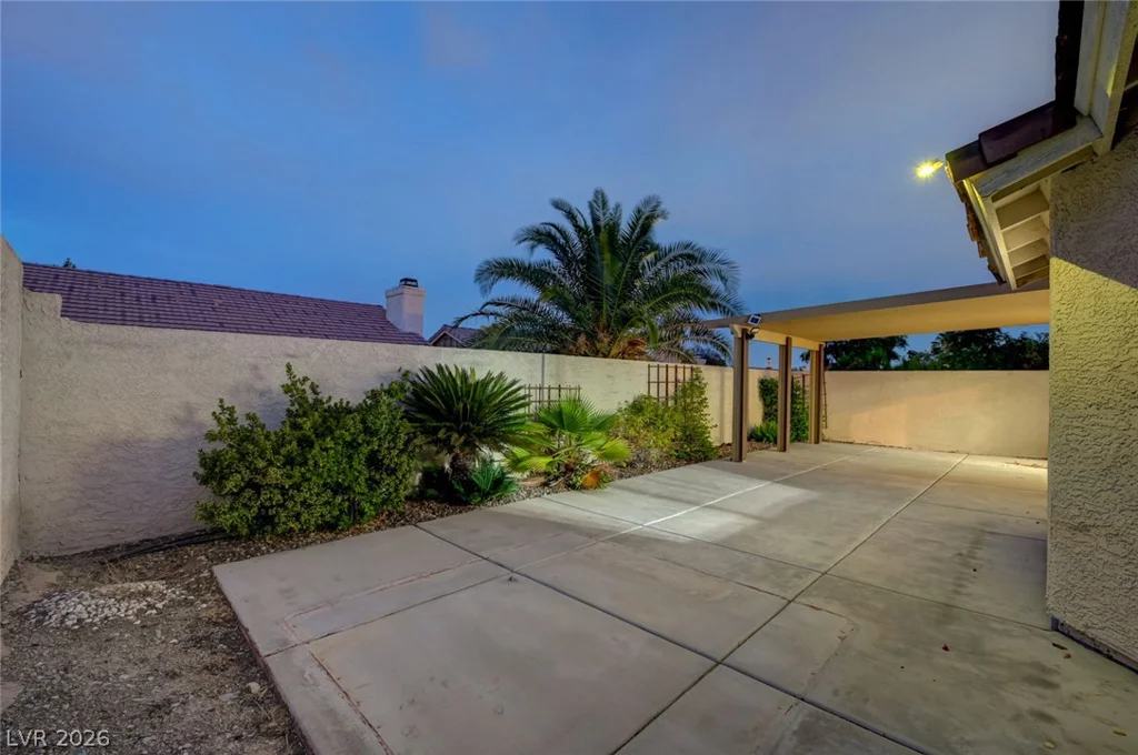 9740 Double Rock, Las Vegas, NV 89134