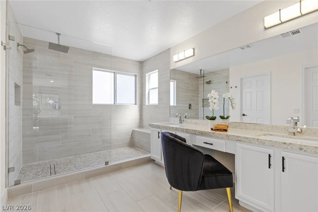156 Welland, Las Vegas, NV 89144