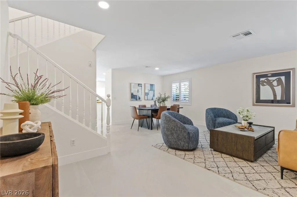 156 Welland, Las Vegas, NV 89144