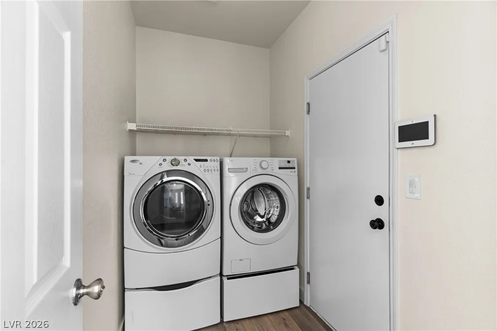 10242 Garden State, Las Vegas, NV 89135