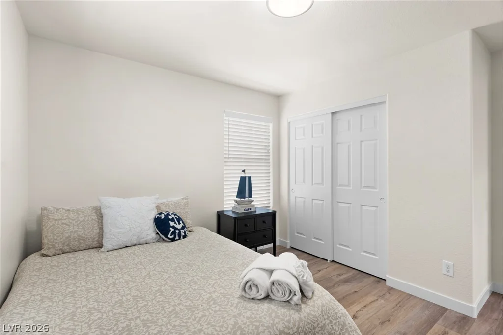 10242 Garden State, Las Vegas, NV 89135
