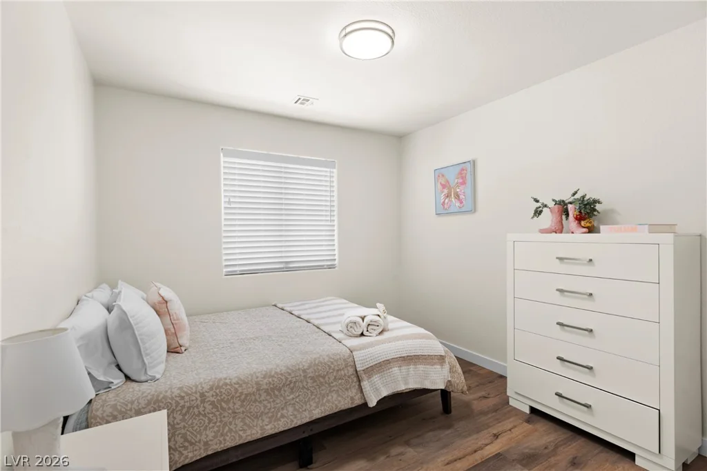 10242 Garden State, Las Vegas, NV 89135