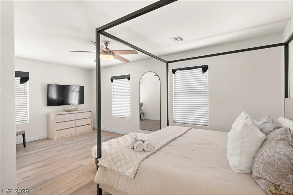 10242 Garden State, Las Vegas, NV 89135