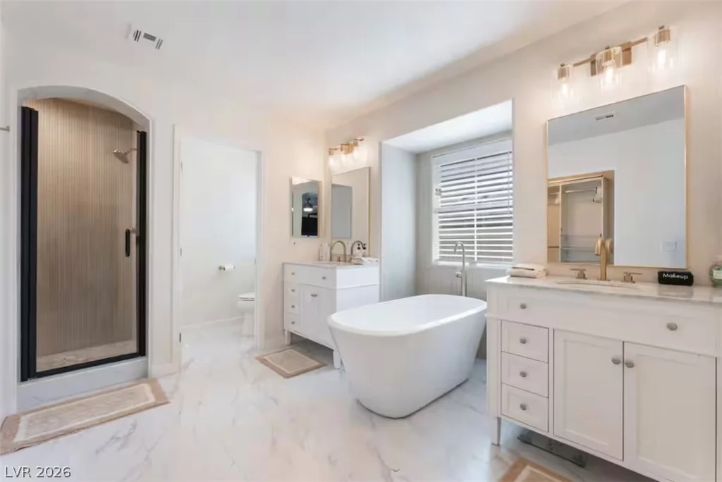 10242 Garden State, Las Vegas, NV 89135