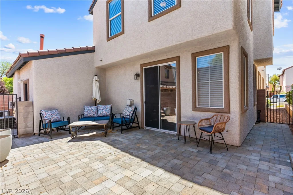 10242 Garden State, Las Vegas, NV 89135