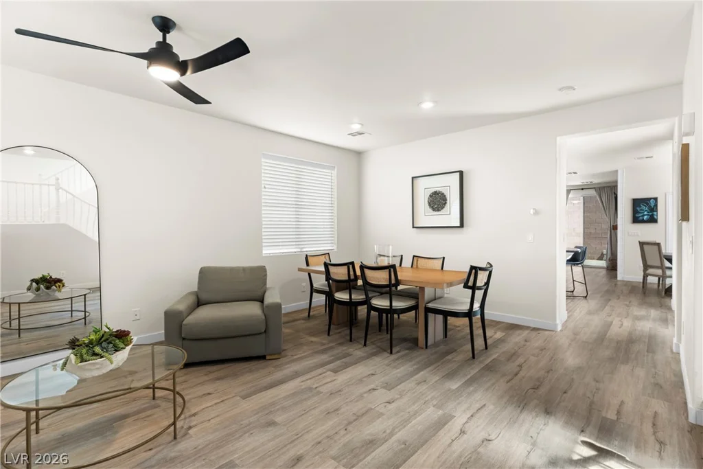10242 Garden State, Las Vegas, NV 89135