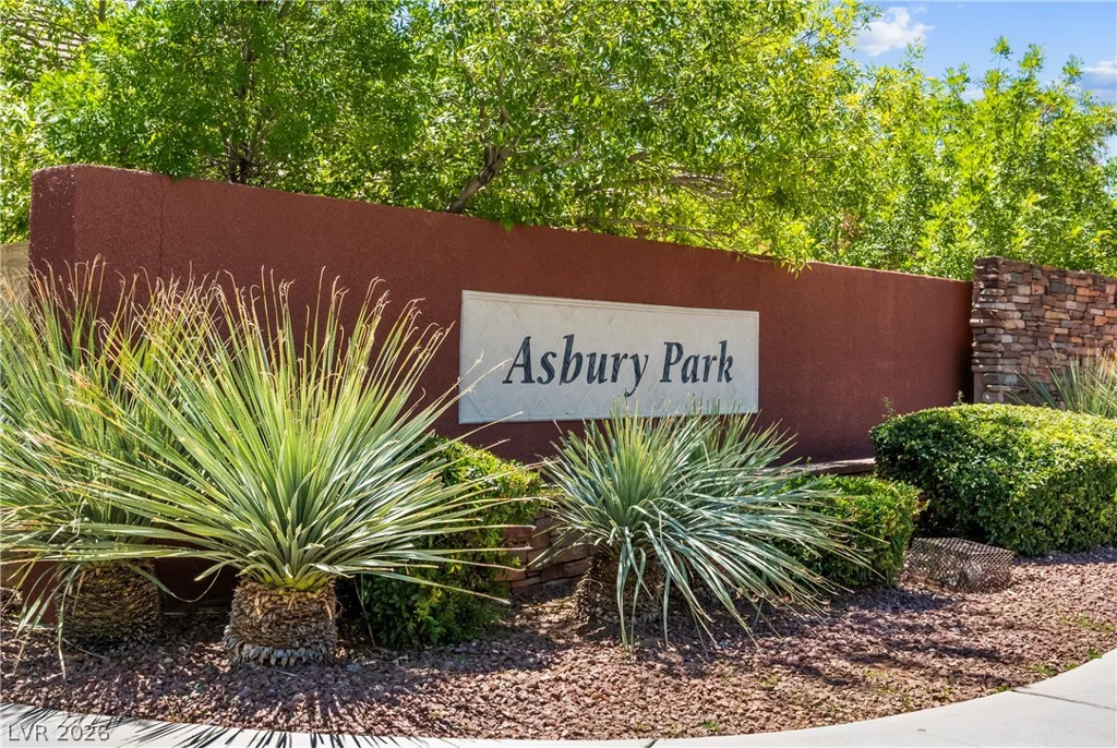 10242 Garden State, Las Vegas, NV 89135