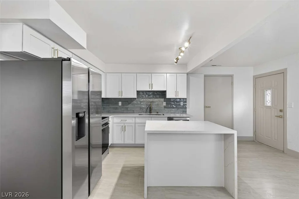 13 Mallory, Henderson, NV 89015