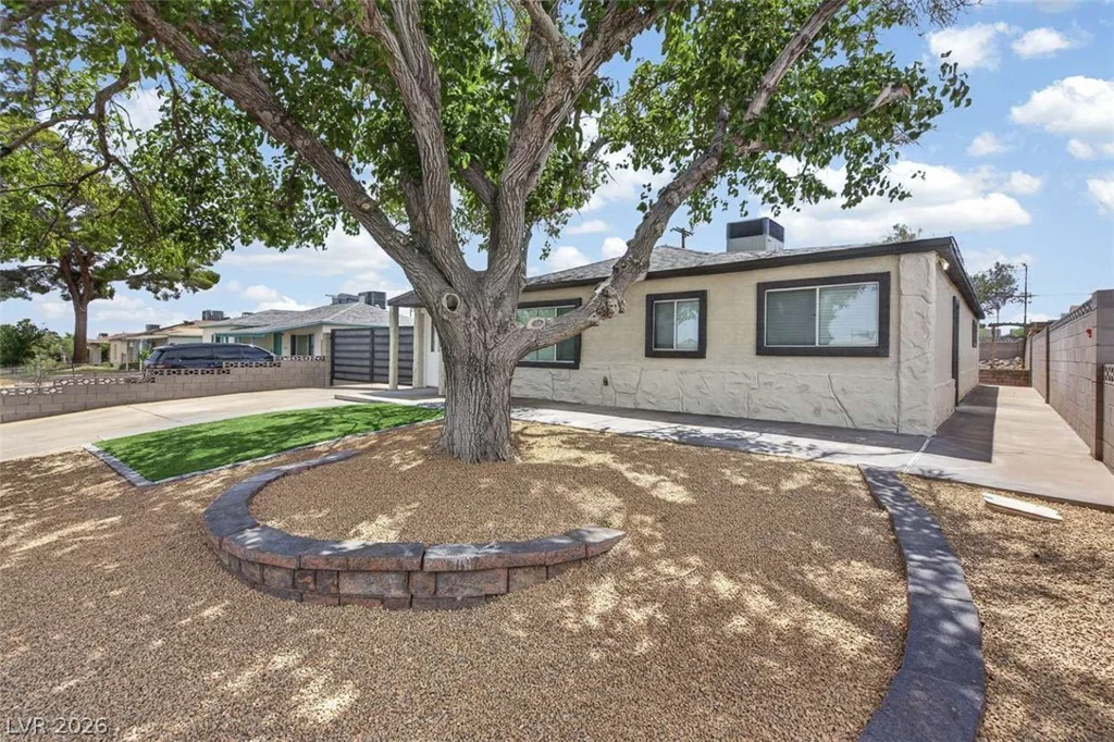 13 Mallory, Henderson, NV 89015