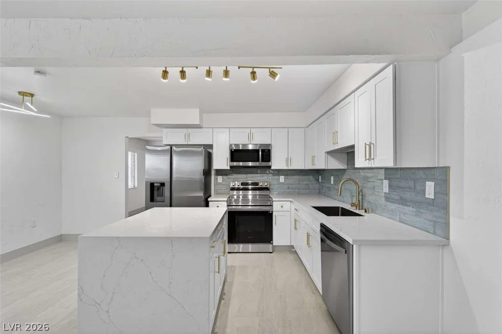 13 Mallory, Henderson, NV 89015
