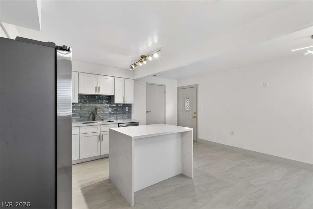 13 Mallory, Henderson, NV 89015