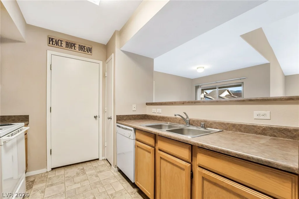 45 maleena mesa st, Henderson, NV 89074