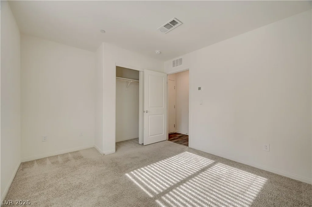6944 Skyline Blue, North Las Vegas, NV 89086