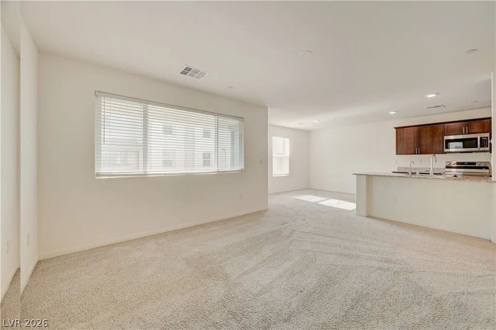 6944 Skyline Blue, North Las Vegas, NV 89086