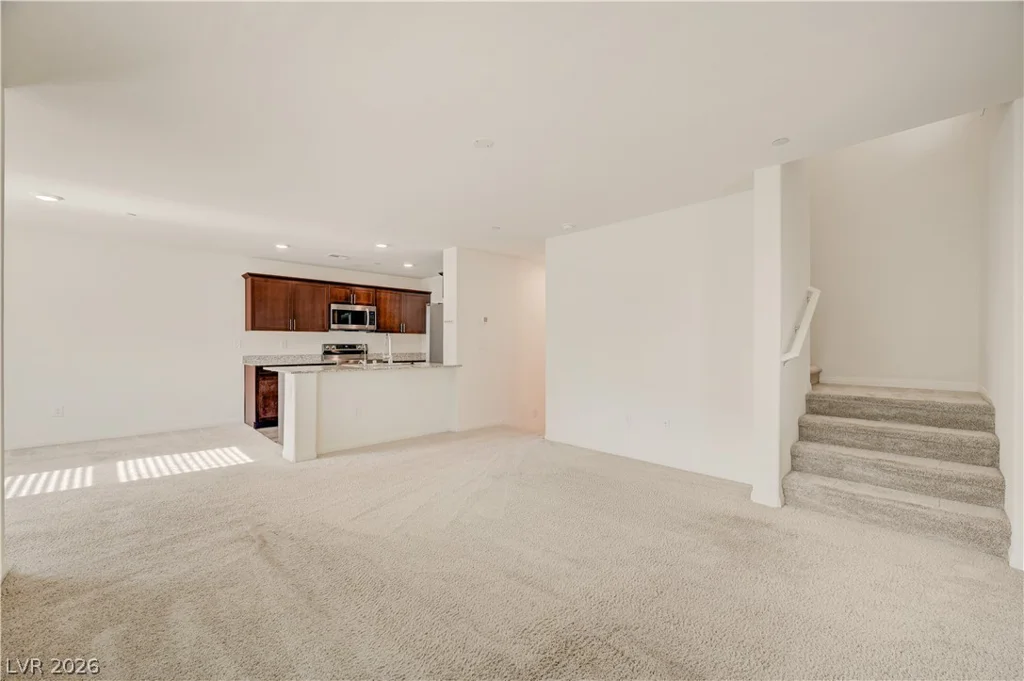 6944 Skyline Blue, North Las Vegas, NV 89086