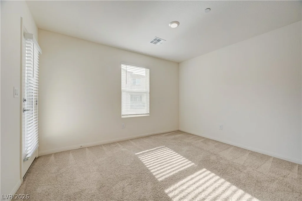 6944 Skyline Blue, North Las Vegas, NV 89086