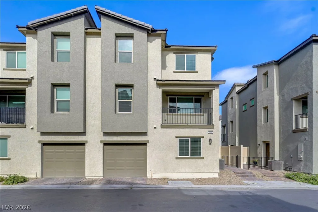 6944 Skyline Blue, North Las Vegas, NV 89086