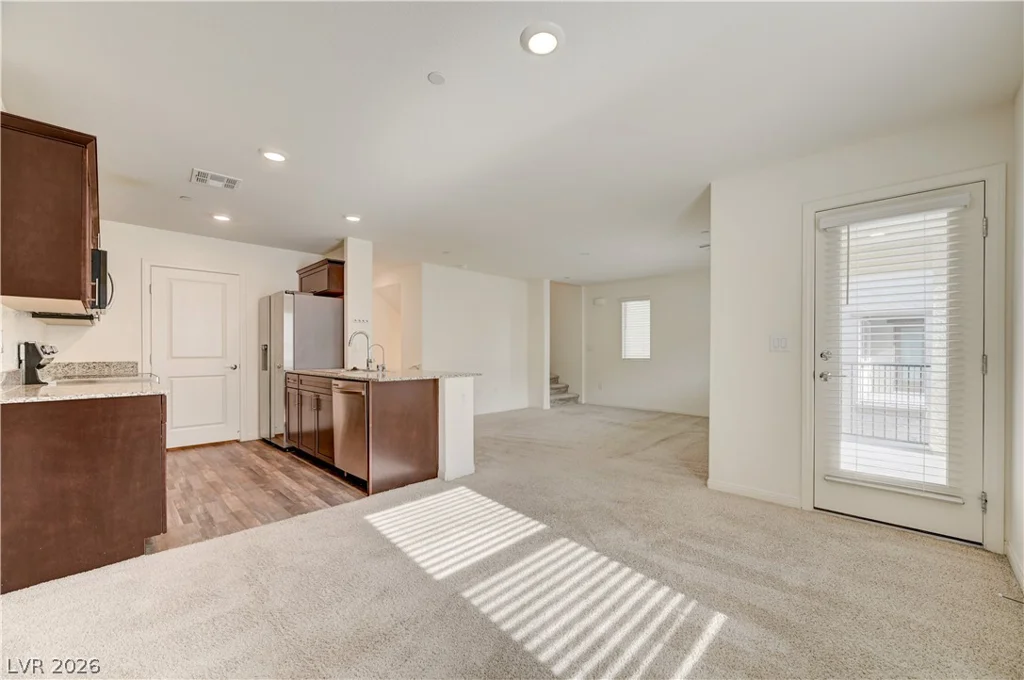 6944 Skyline Blue, North Las Vegas, NV 89086