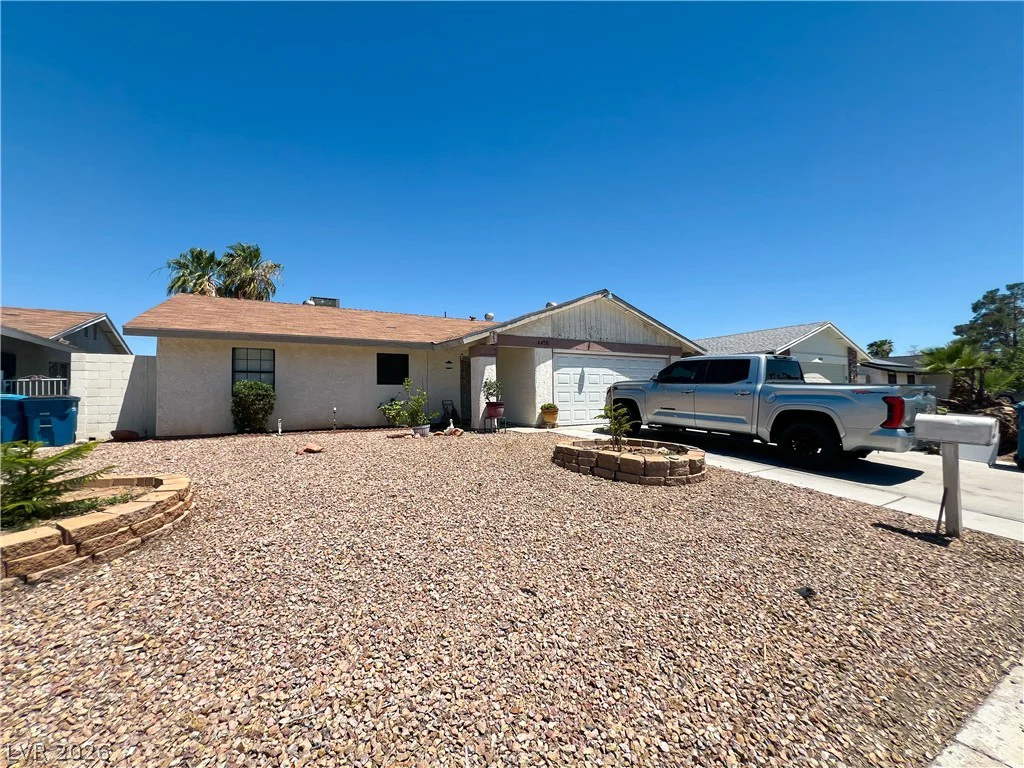 4458 Eureka, Las Vegas, NV 89103