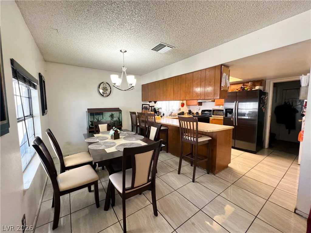 4458 Eureka, Las Vegas, NV 89103