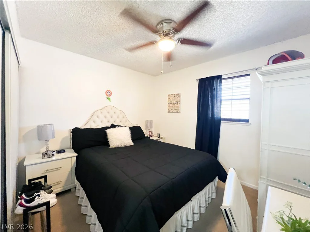 4458 Eureka, Las Vegas, NV 89103