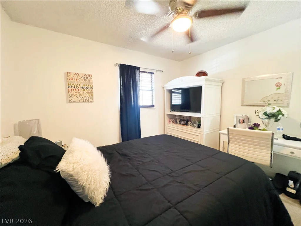 4458 Eureka, Las Vegas, NV 89103
