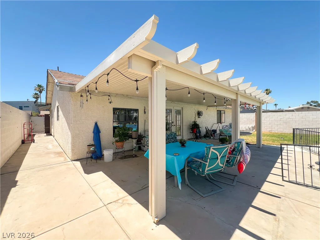 4458 Eureka, Las Vegas, NV 89103