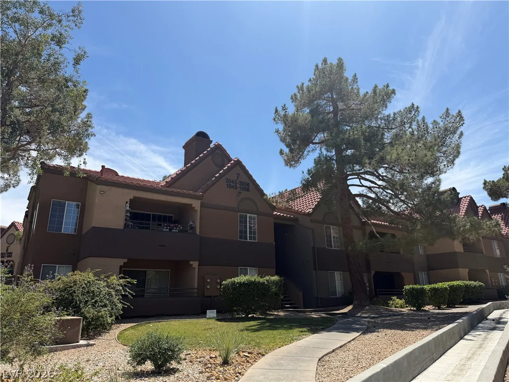 2200 Fort Apache, Las Vegas, NV 89117